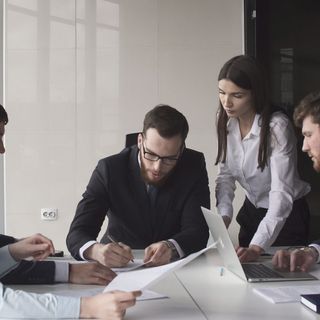 How End-to-End Data Lineage Powers Trustworthy Privacy Reporting