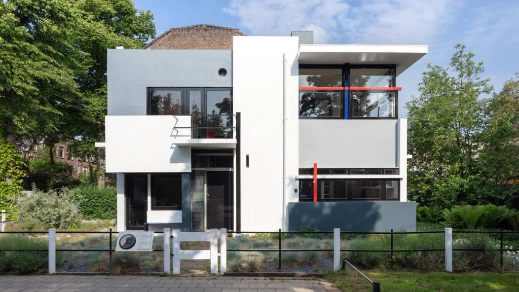 Rietveld Schröder House in Utrecht, 1925