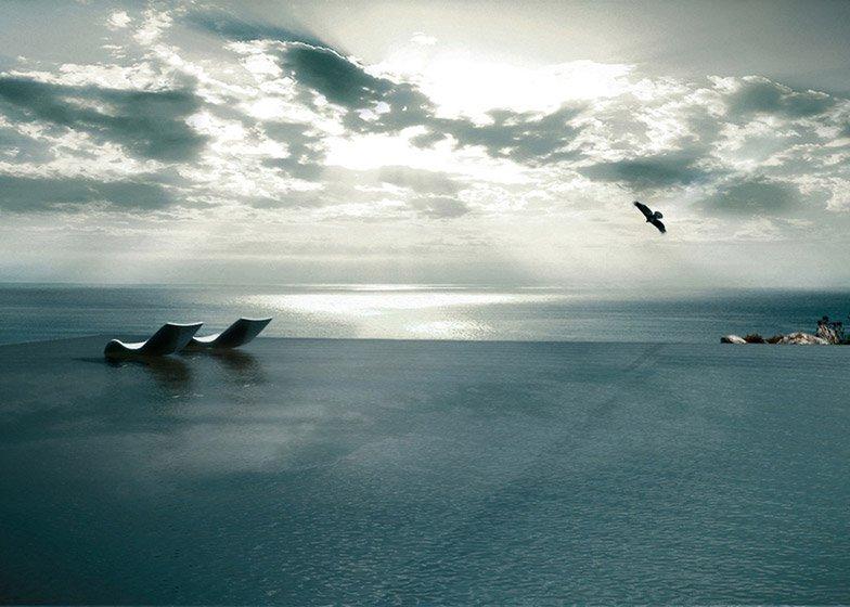 Зеркальная гладь бассейна Mirage House с шезлонгами и летящей птицей над морем