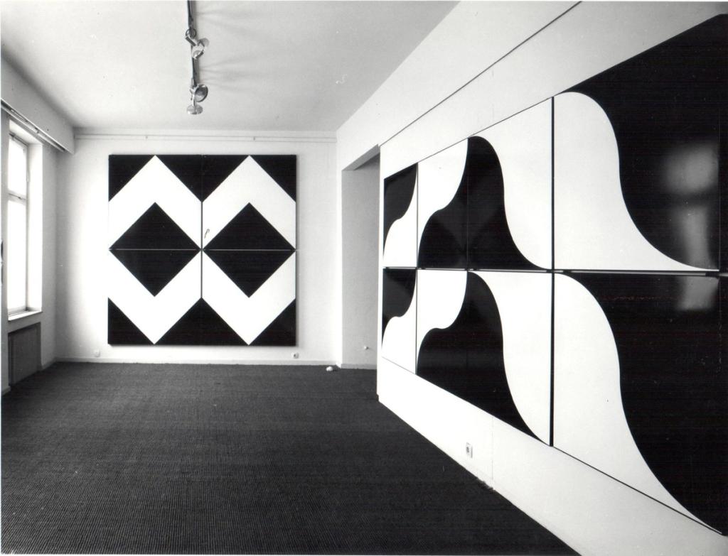 Hans Mayer Gallery, an exhibition featuring Sultan's works
