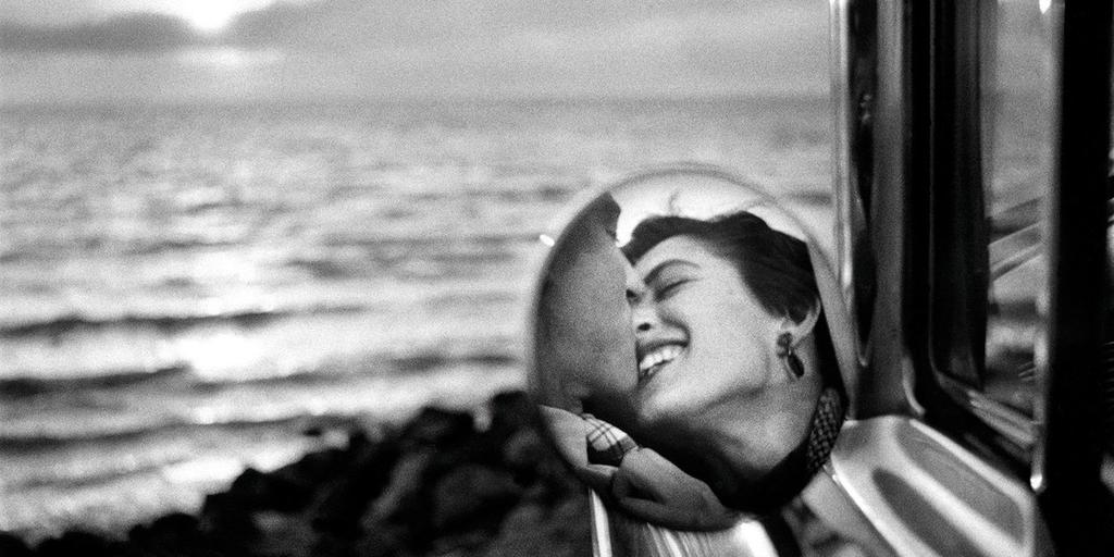 Elliott Erwitt — the kindest photographer whose work has become a classic