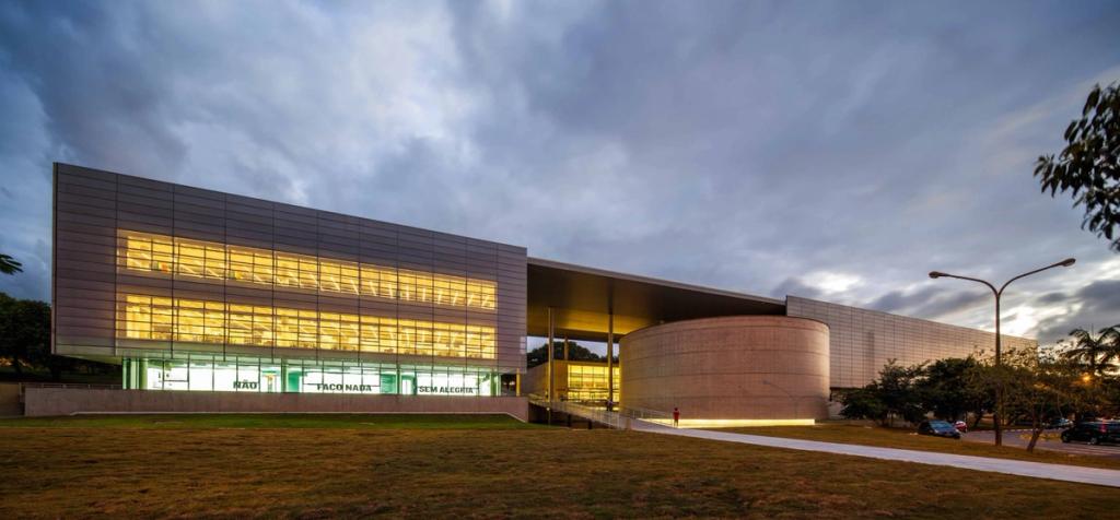 Brasiliana Contemporary Library