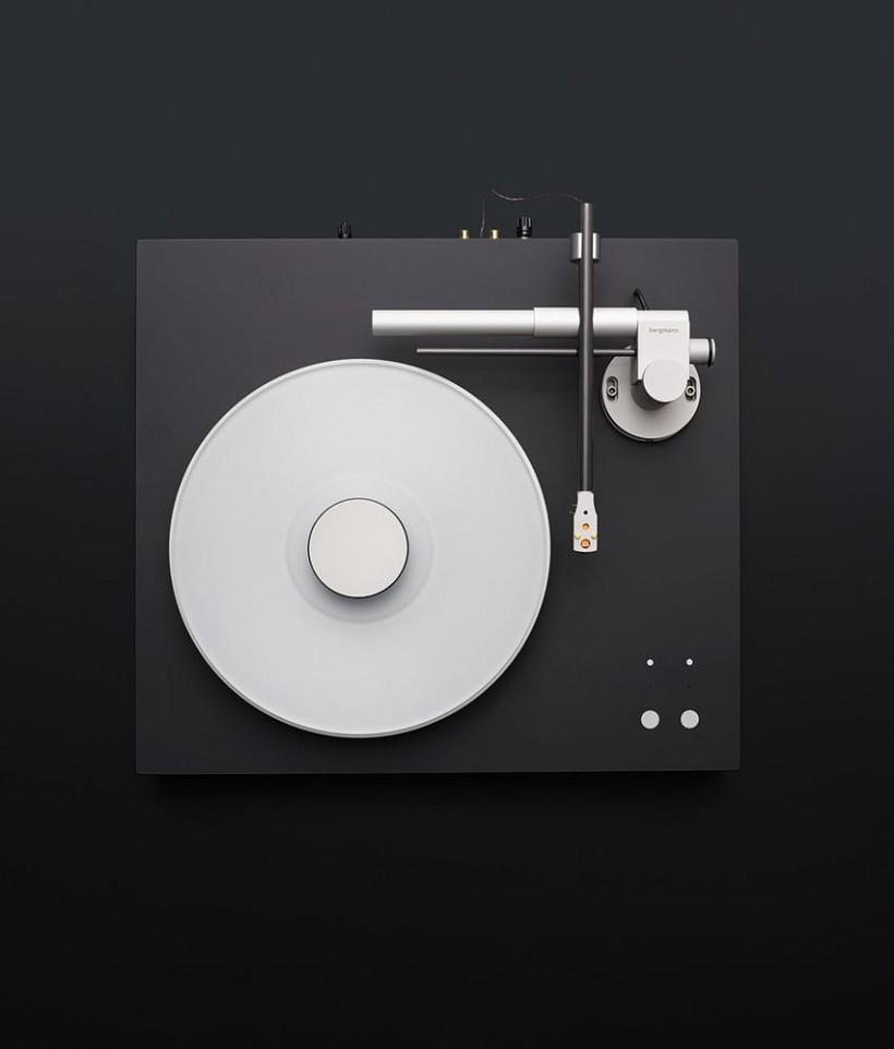 minimalism in Bergman Audio design