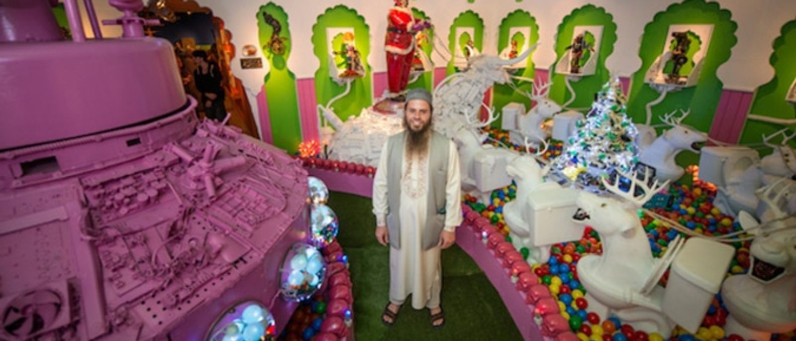 VIP transports the prolific Have Yourself a Happy Little Robotmas Exhibit