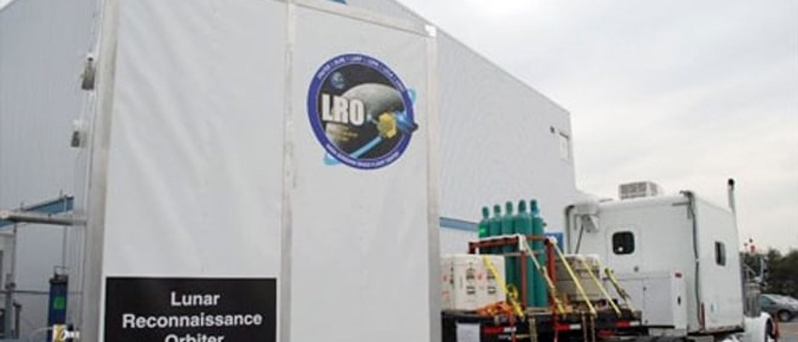 VIP Transports LRO for NASA's Trip to Moon