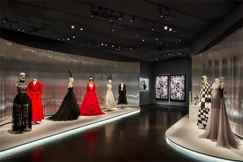 Dior: From Paris to the World to VIP Transport