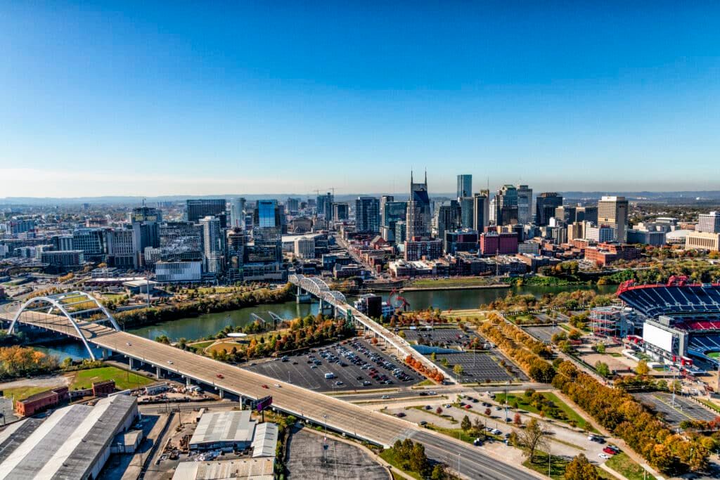 Eight Intriguing Reasons to Move to Tennessee