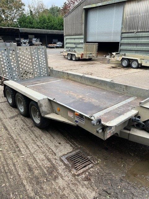 2022 - GH146 BT TRI AXLE 14 X 6