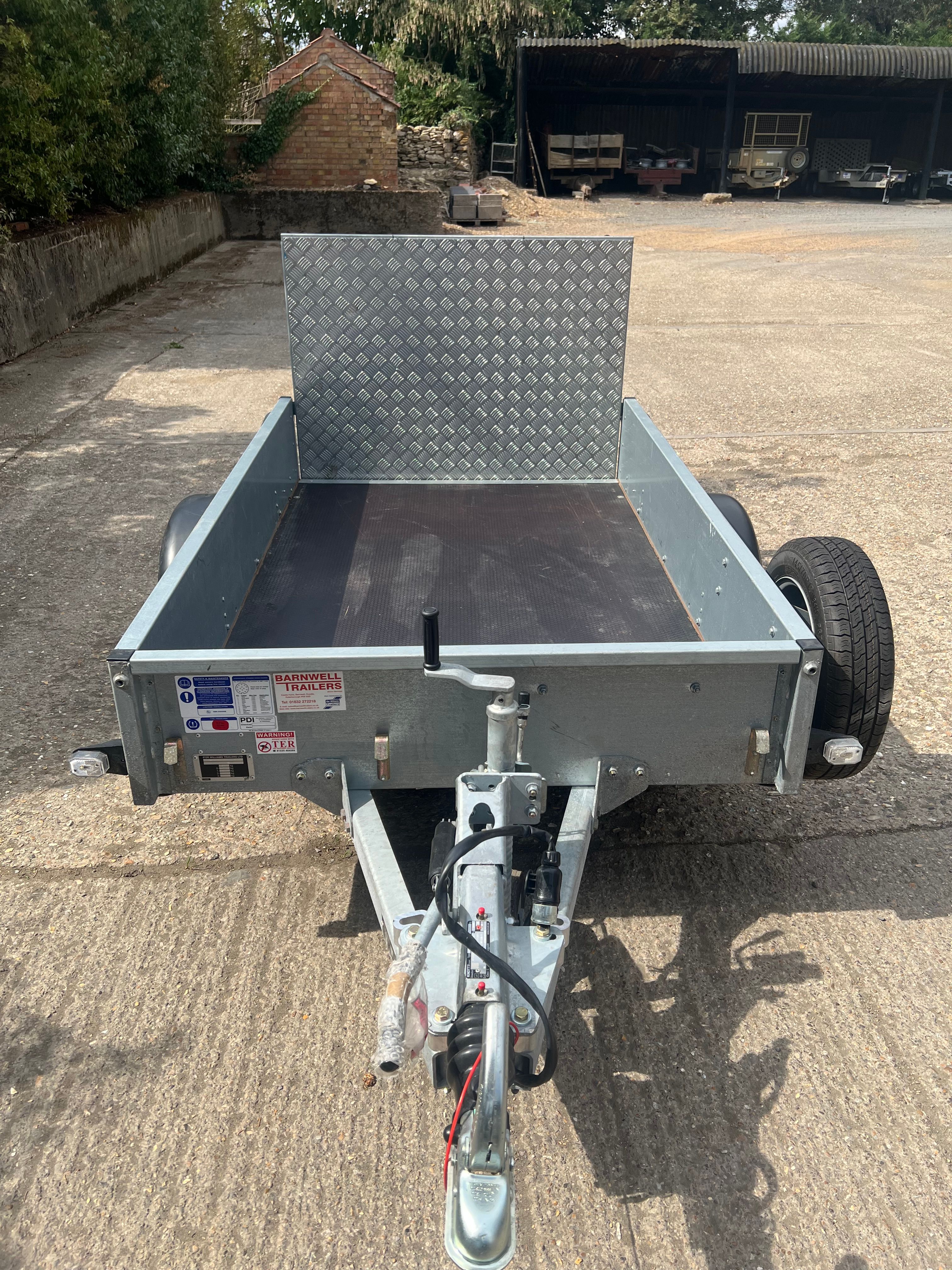 2025 - P6 - 6 X 4 - 1000KG - BRAKED - RARE TRAILER