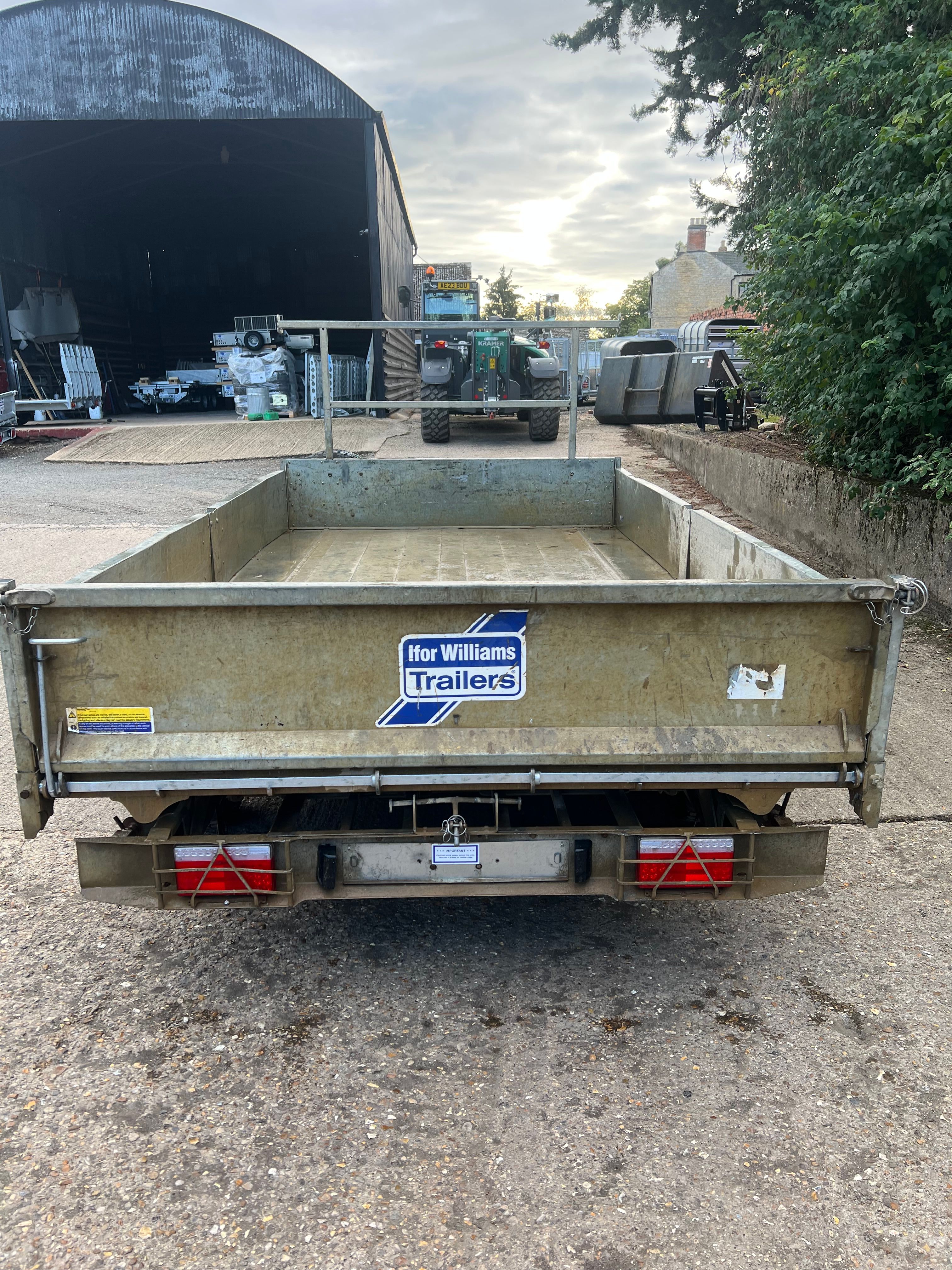 2021 - TT3621 - 12 X 6 - ELECTRIC TIPPER
