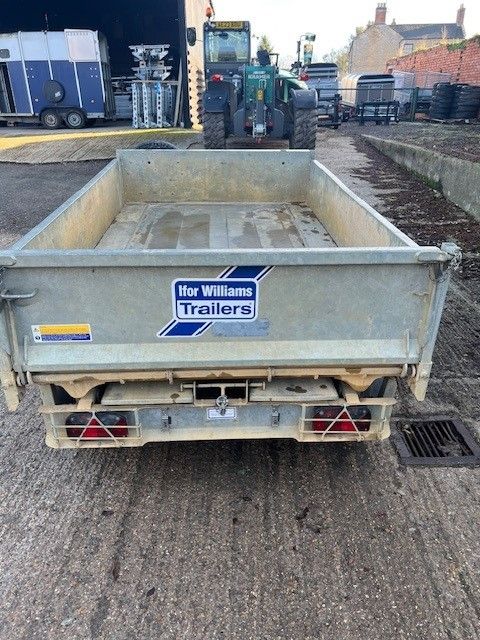 2017 - TT2515 - 8 X 5 - TIPPER