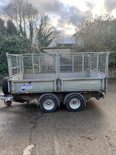 2015 - TT3017 - 10 X 5'6 - TIPPER