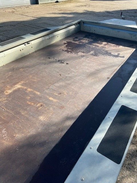 2022 - GX126 TRI AXLE - 12 X 6