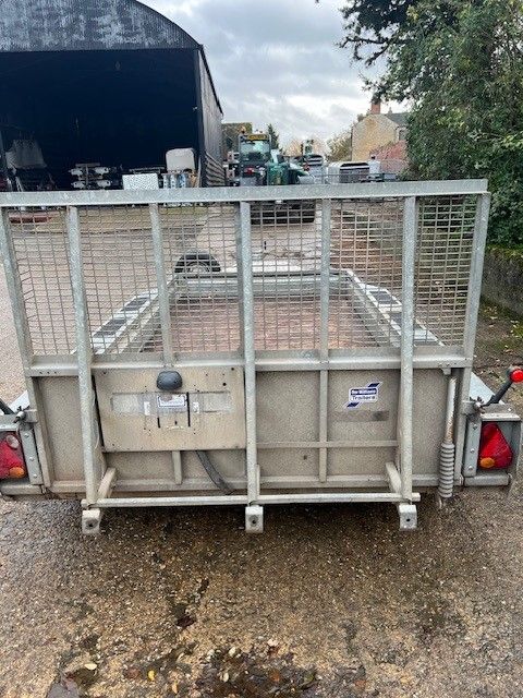 2019 - GX126 TRI AXLE