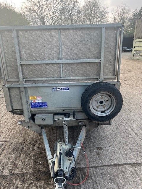 2022 - TT3017 - 10 X 5'6 - TIPPER