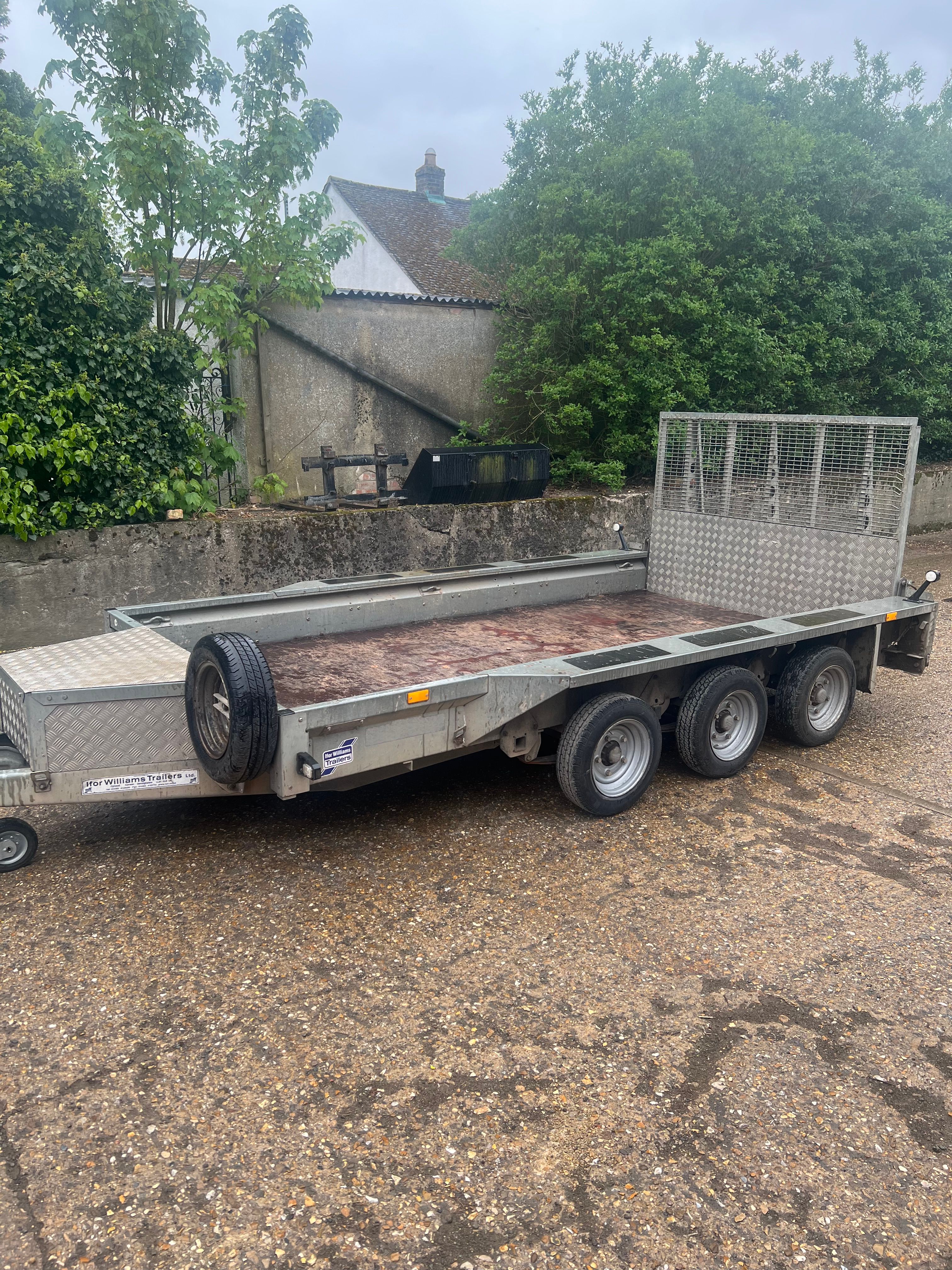 2019 - GX126 TRI AXLE - 12 X 6