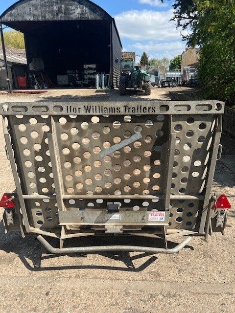 2023 - GH1054 BT - 10 X 5'4