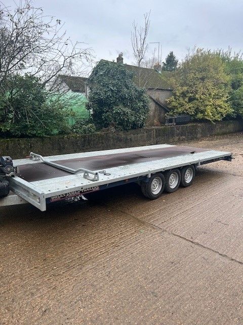 BRIAN JAMES CARGO CONNECT TILTBED TRI AXLE 18 X 7