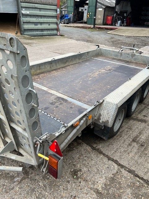 2022 - GH146 BT TRI AXLE 14 X 6