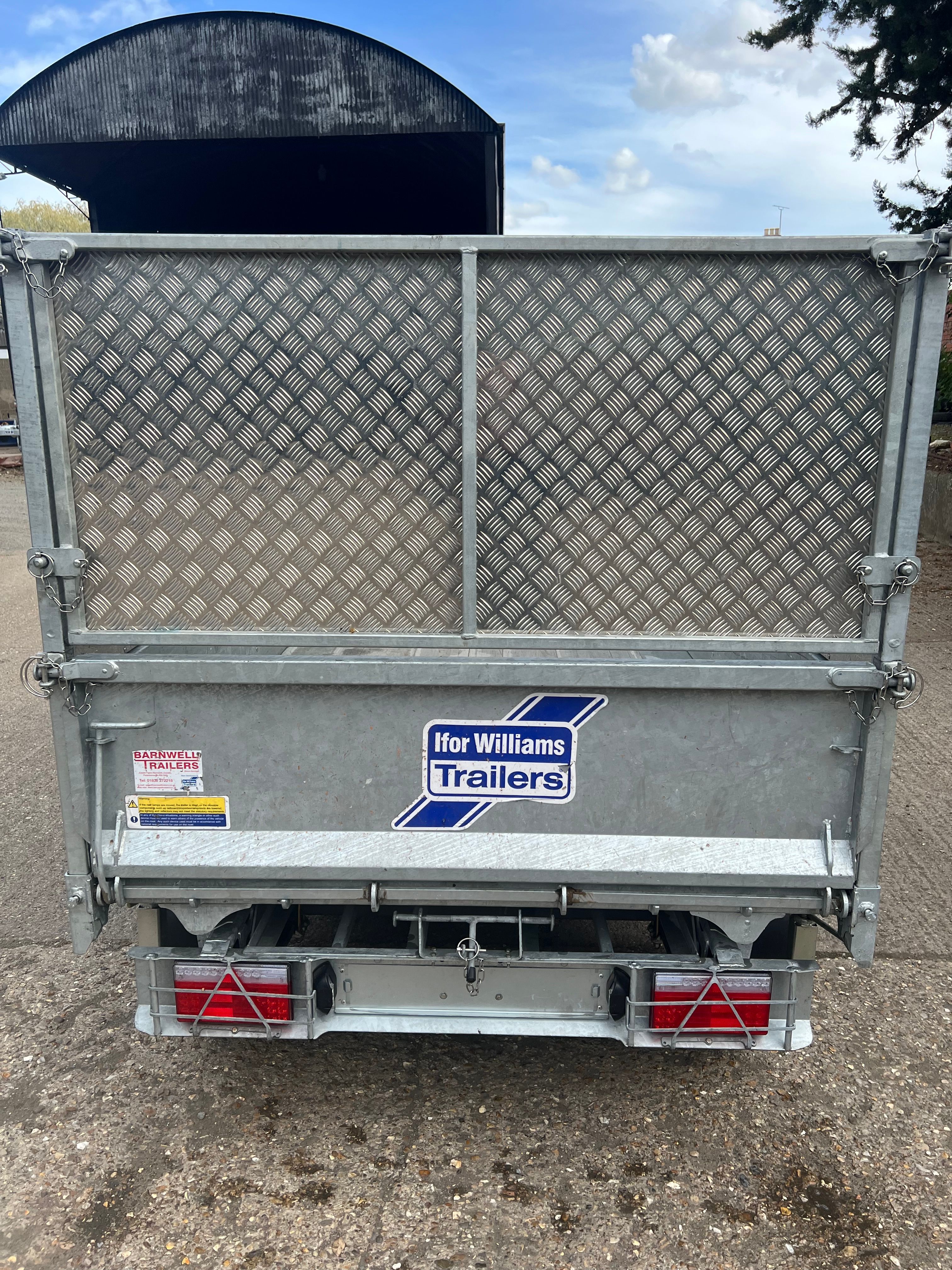 2025 - TT2515 - 8 X 5 - ELECTRIC TIPPER