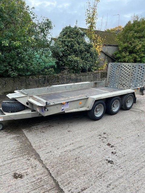 2022 - GH146 BT TRI AXLE 14 X 6