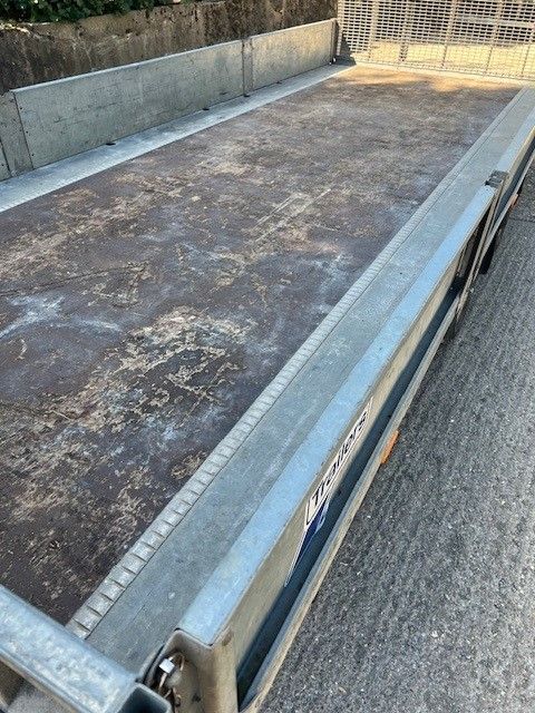 2015 - TB5021-352 - 16 X 6'8 - TILTBED