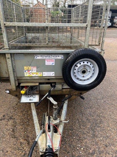 2019 - TT2515 - 8 X 5 - TIPPER