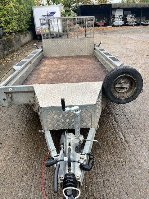 2019 - GX126 TRI AXLE