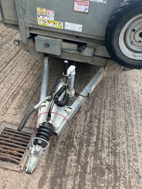 2016 - TT3017 10 X 5'6 TIPPER