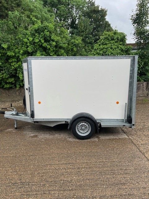 2019 - BV84 SINGLE AXLE - 5FT HEADROOM