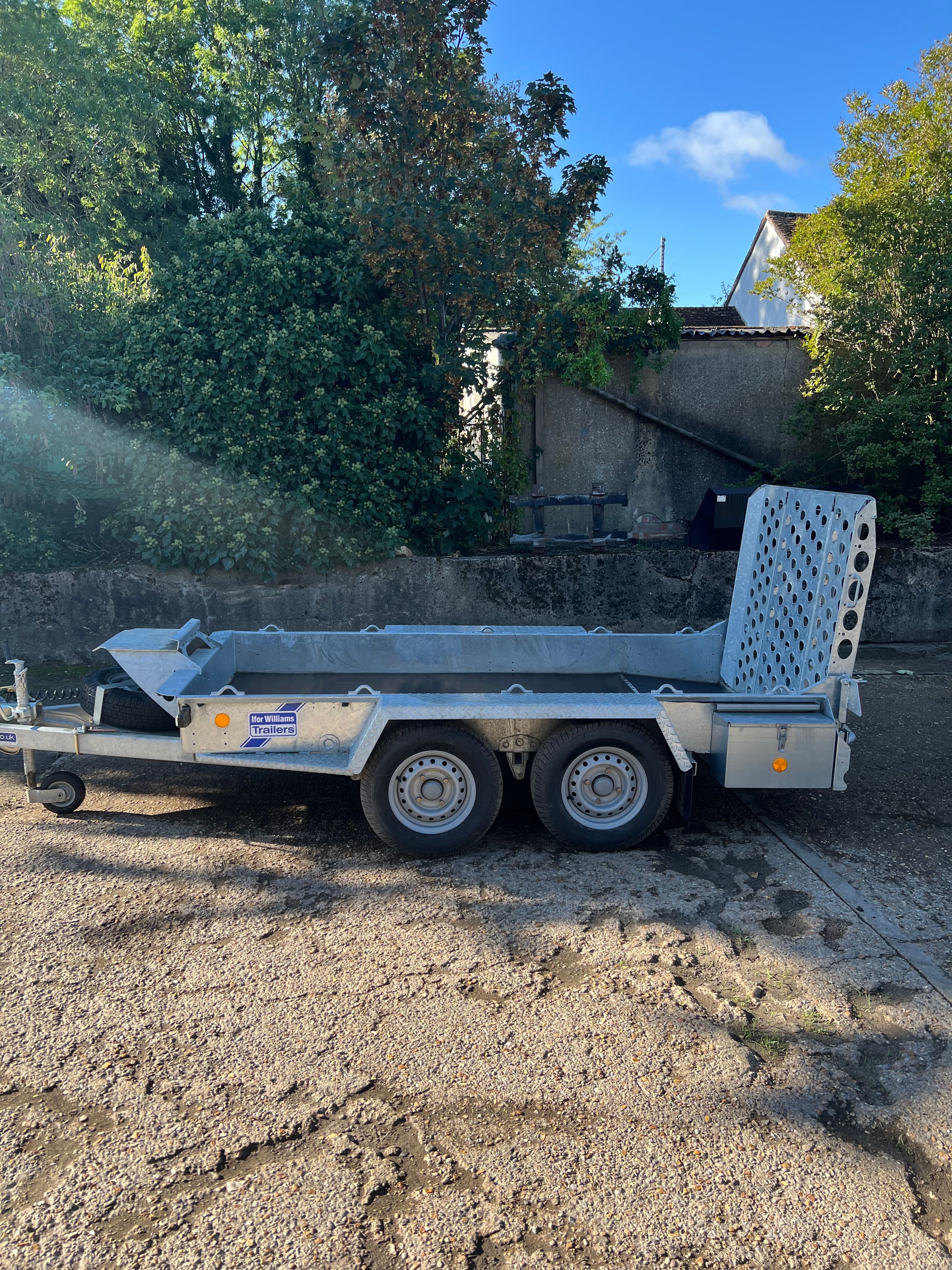 2024 - GH94 BT - 9 X 4