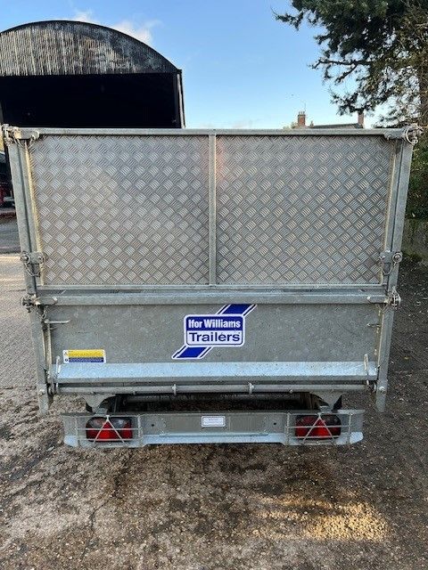 2024 - TT3017 - 10 X 5'6 - TIPPER