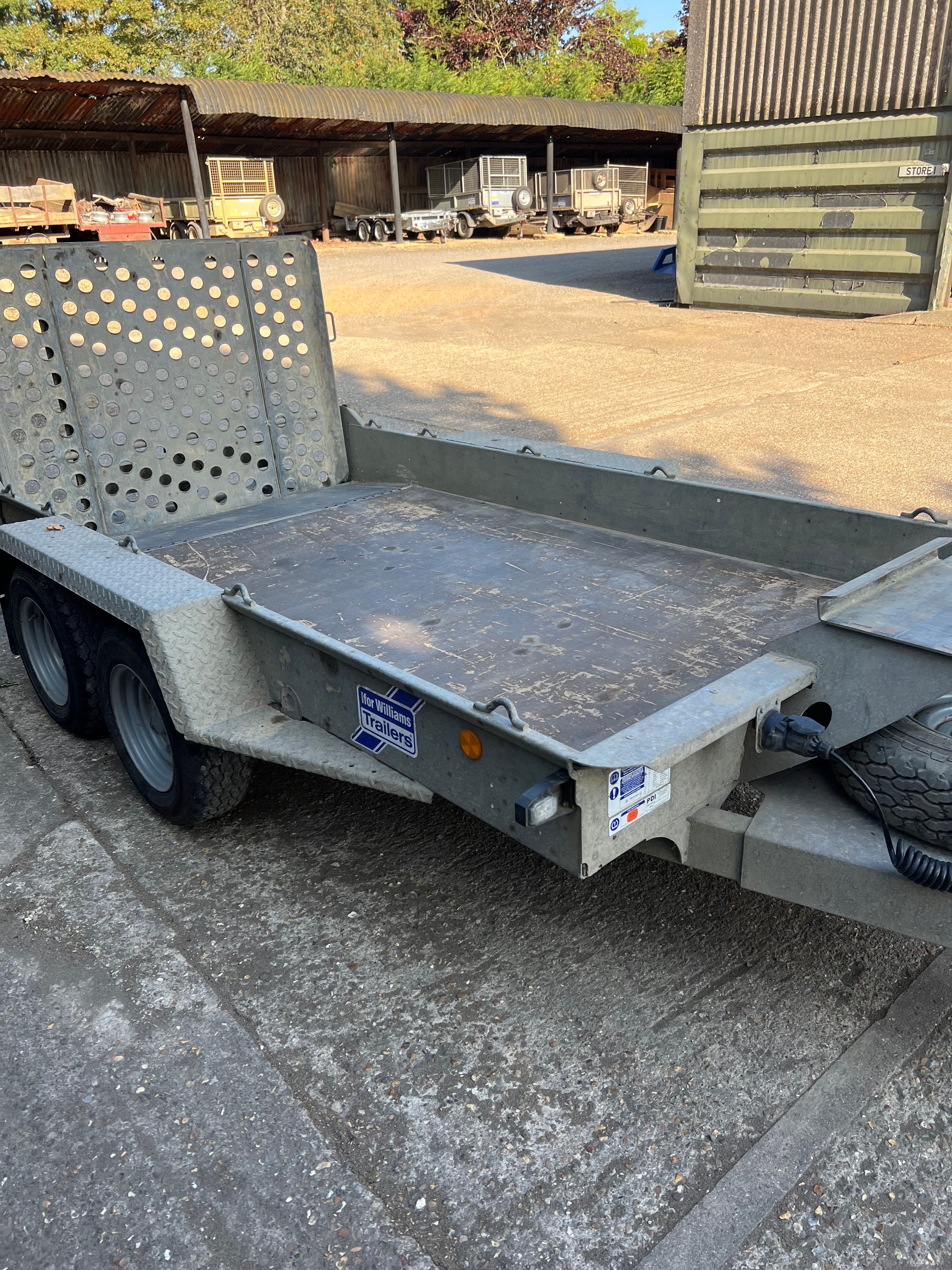 2023 - GH1054 BT - 10 X 5'4