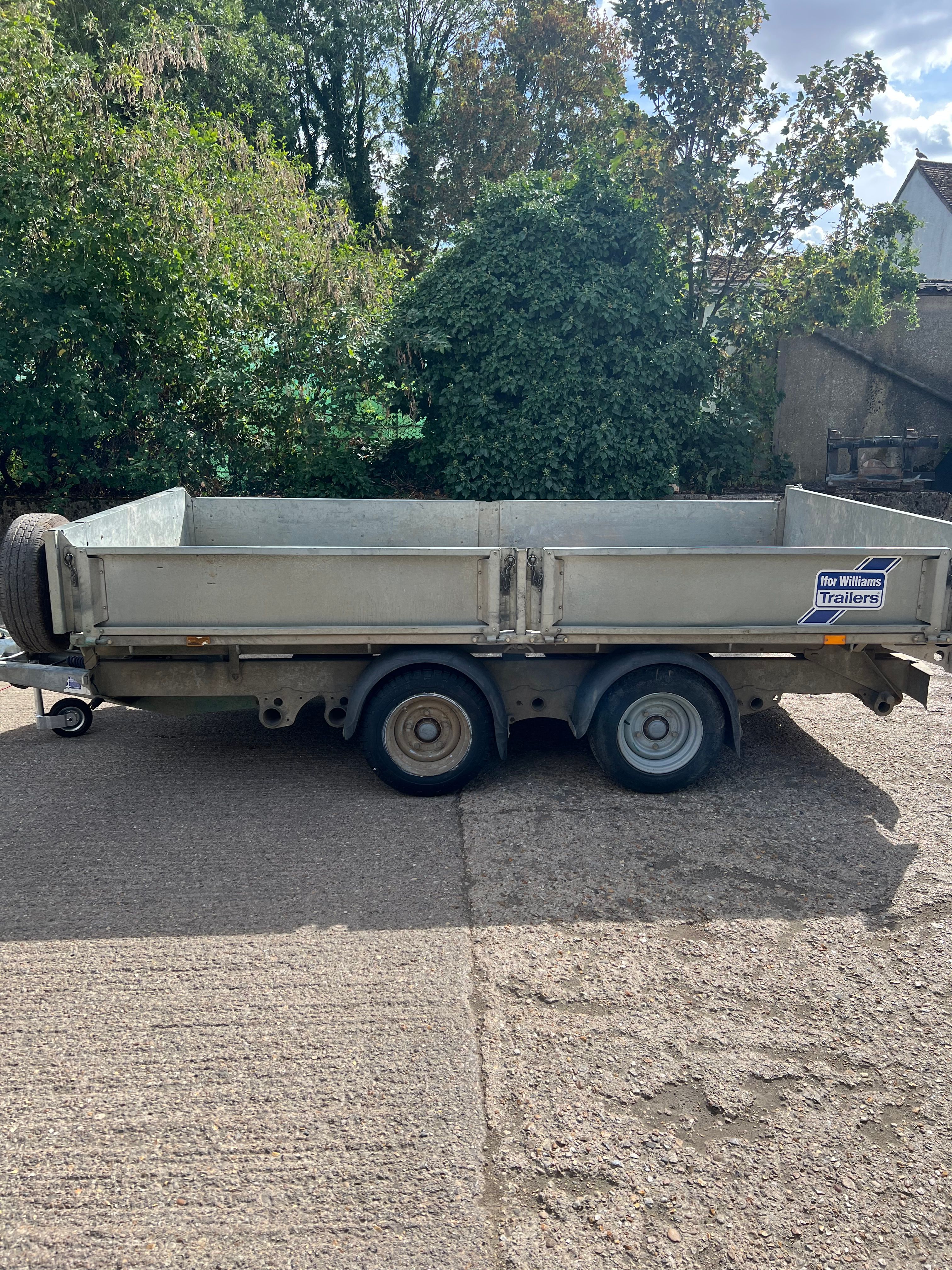 2021 - TT3621 - 12 X 6 - ELECTRIC TIPPER