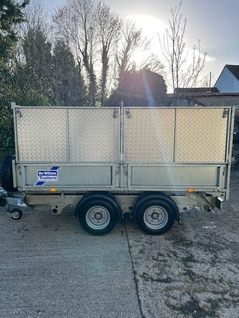 2024 - TT3017 - 10 X 5'6 - TIPPER