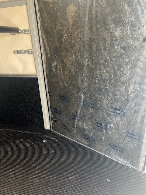 HB511 - GRAPHITE GREY - LEFT HAND RAMP