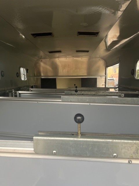 2021 - HB610 - 4 X PARTITIONS