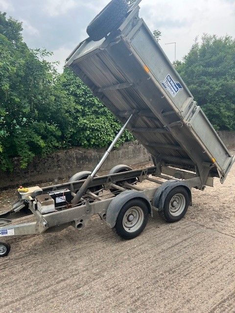 2016 - TT3017 10 X 5'6 TIPPER