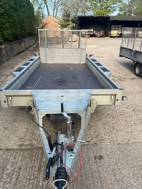 2022 - GX126 TRI AXLE - 12 X 6