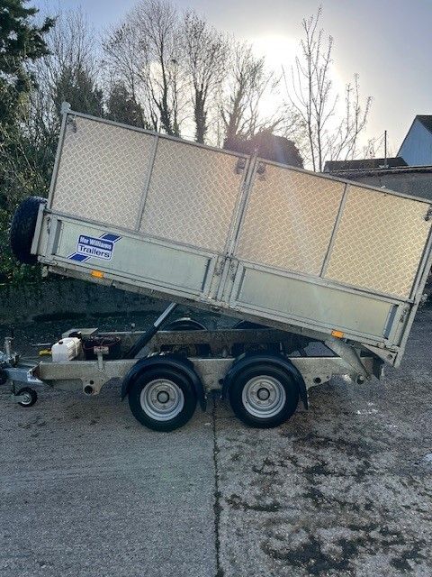 2024 - TT3017 - 10 X 5'6 - TIPPER