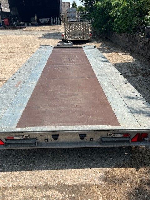 2018 - BRIAN JAMES CARGO CONNECT TILTBED TRI AXLE 18 X 7