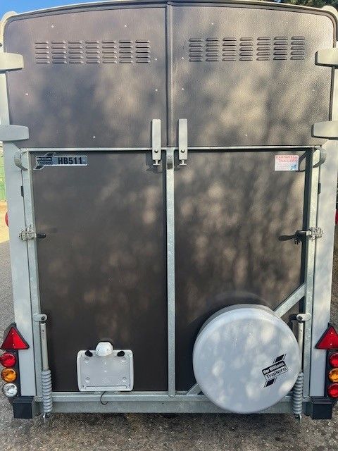 HB511 - GRAPHITE GREY - LEFT HAND RAMP