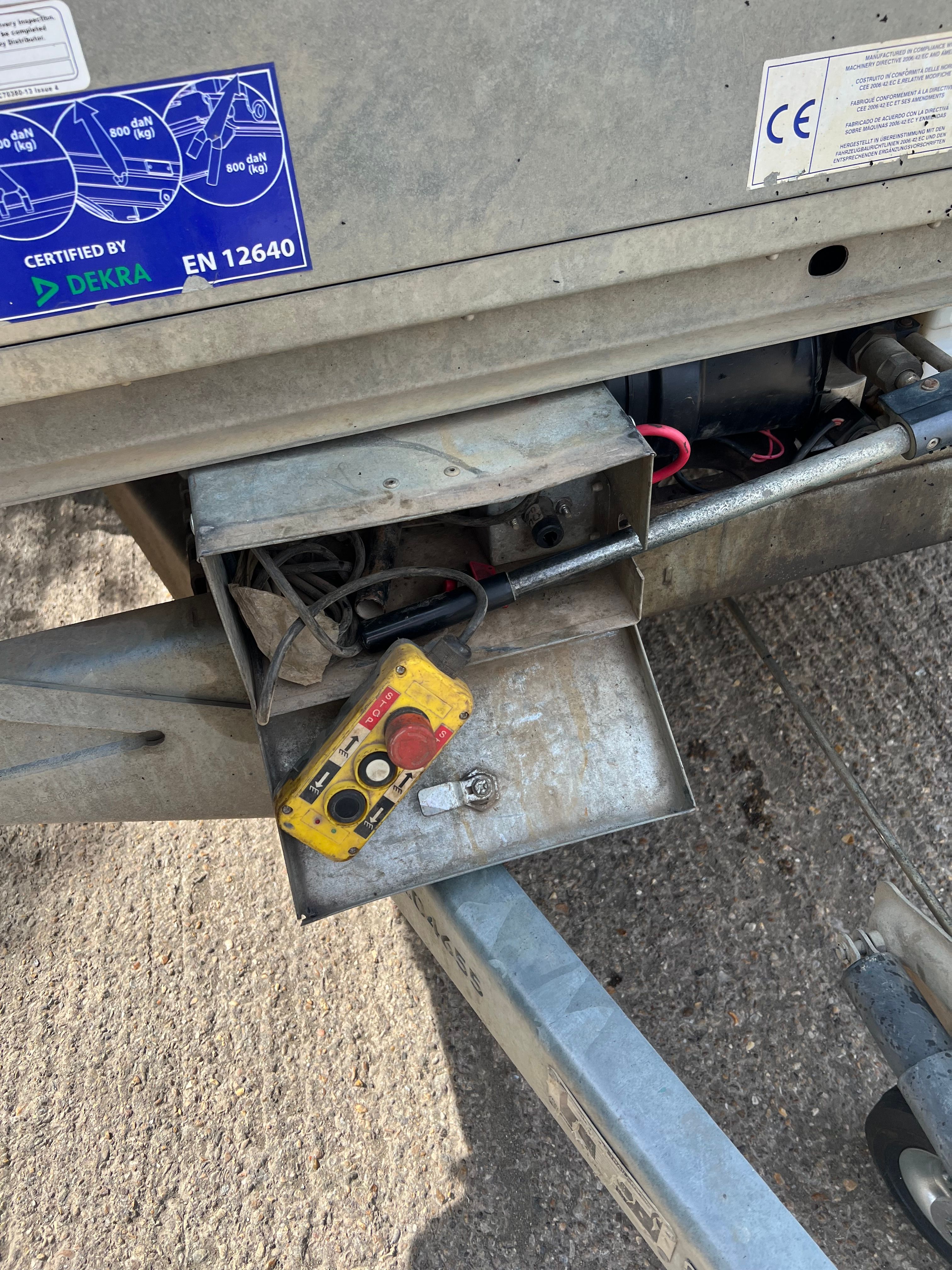 2021 - TT3621 - 12 X 6 - ELECTRIC TIPPER