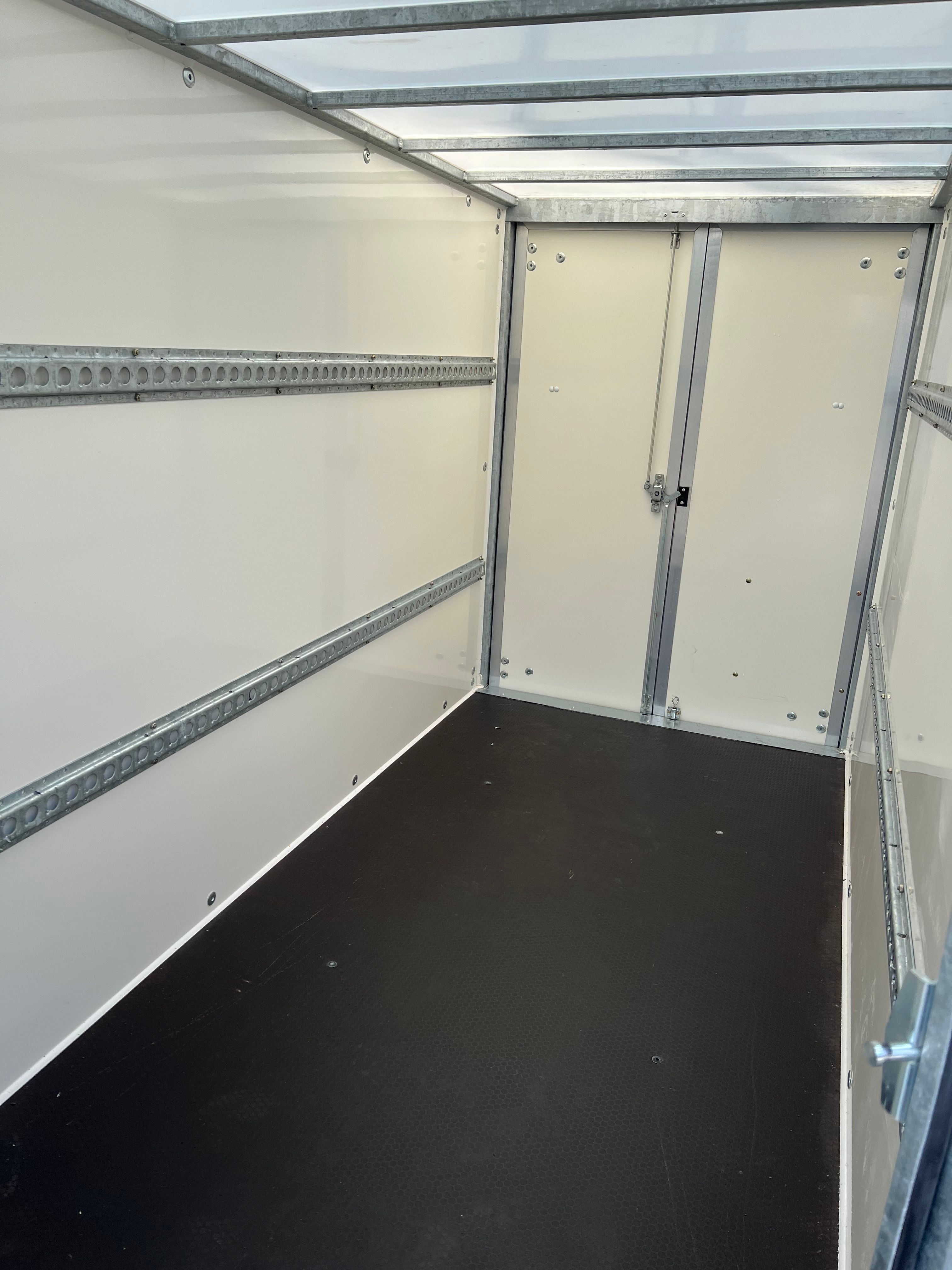 2024 - BV84 5FT HEADROOM - 8 X 4 - SINGLE AXLE - VAN DOORS - AS NEW