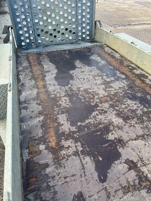 2021 - GH1054 BT 10 X 5'4