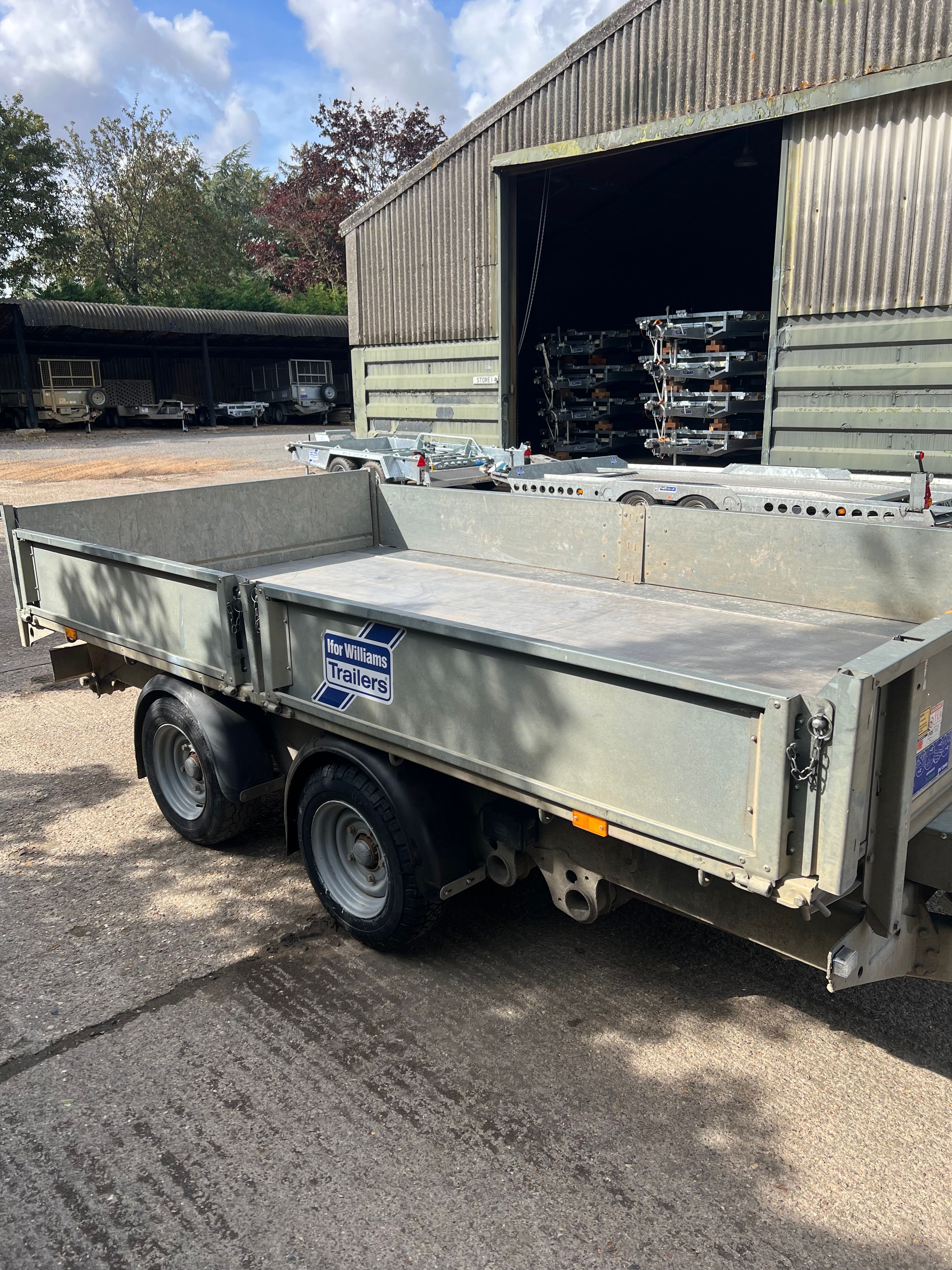 2021 - TT3621 - 12 X 6 - ELECTRIC TIPPER
