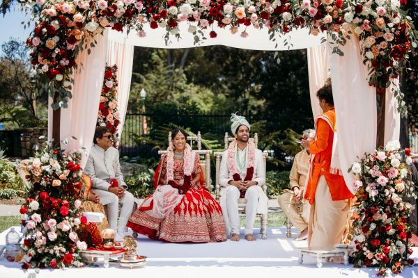 First Look vs Traditional Reveal: What Bay Area Couples Are Choosing in 2026