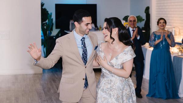 Bay Area Wedding DJ vs Live Band: Cost, Vibe, and When Each Wins