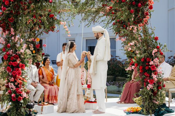Wedding Save-the-Dates: When to Send and Bay Area Etiquette in 2026