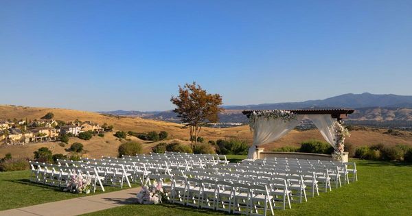 Eagle Ridge by Wedgewood Weddings gallery photo 3